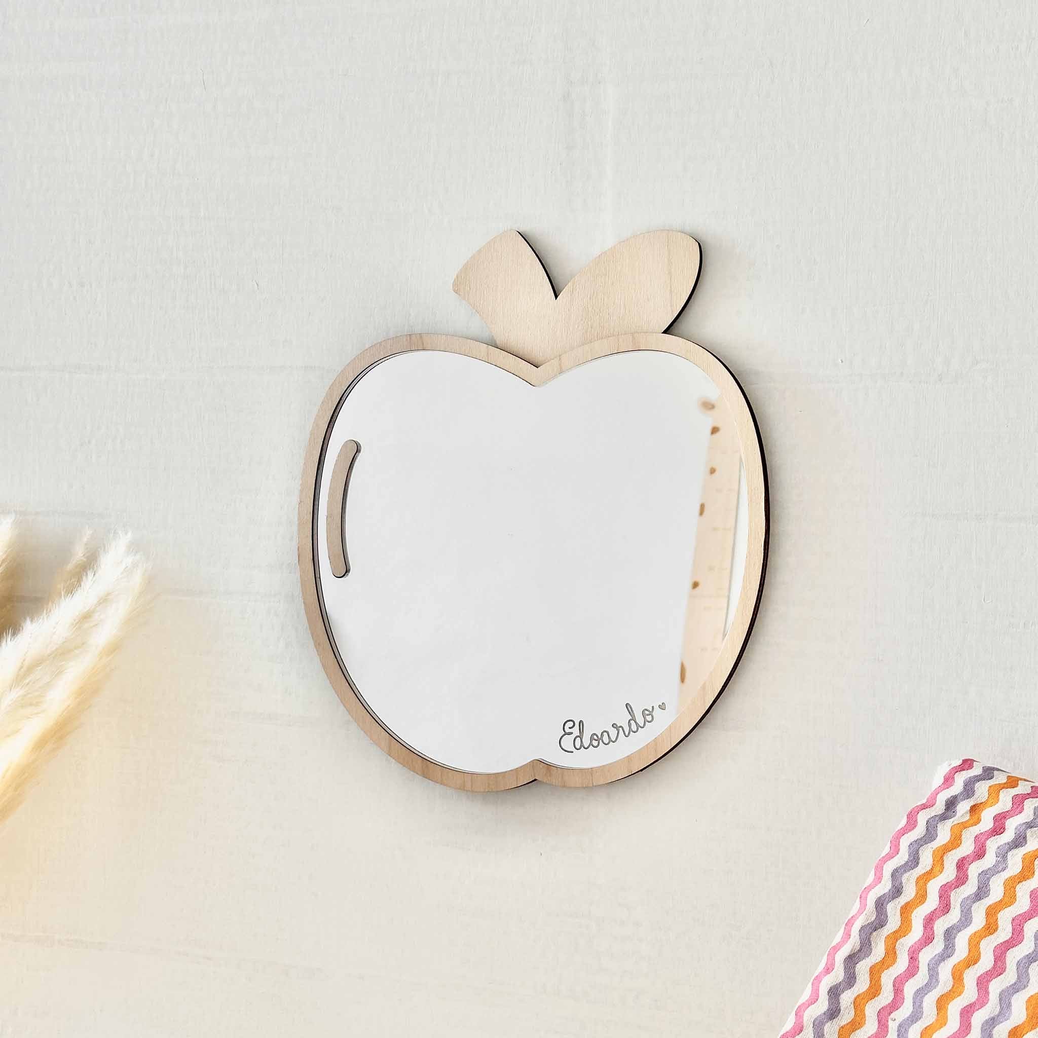 Arredo decorazioni cameretta a tema frutta